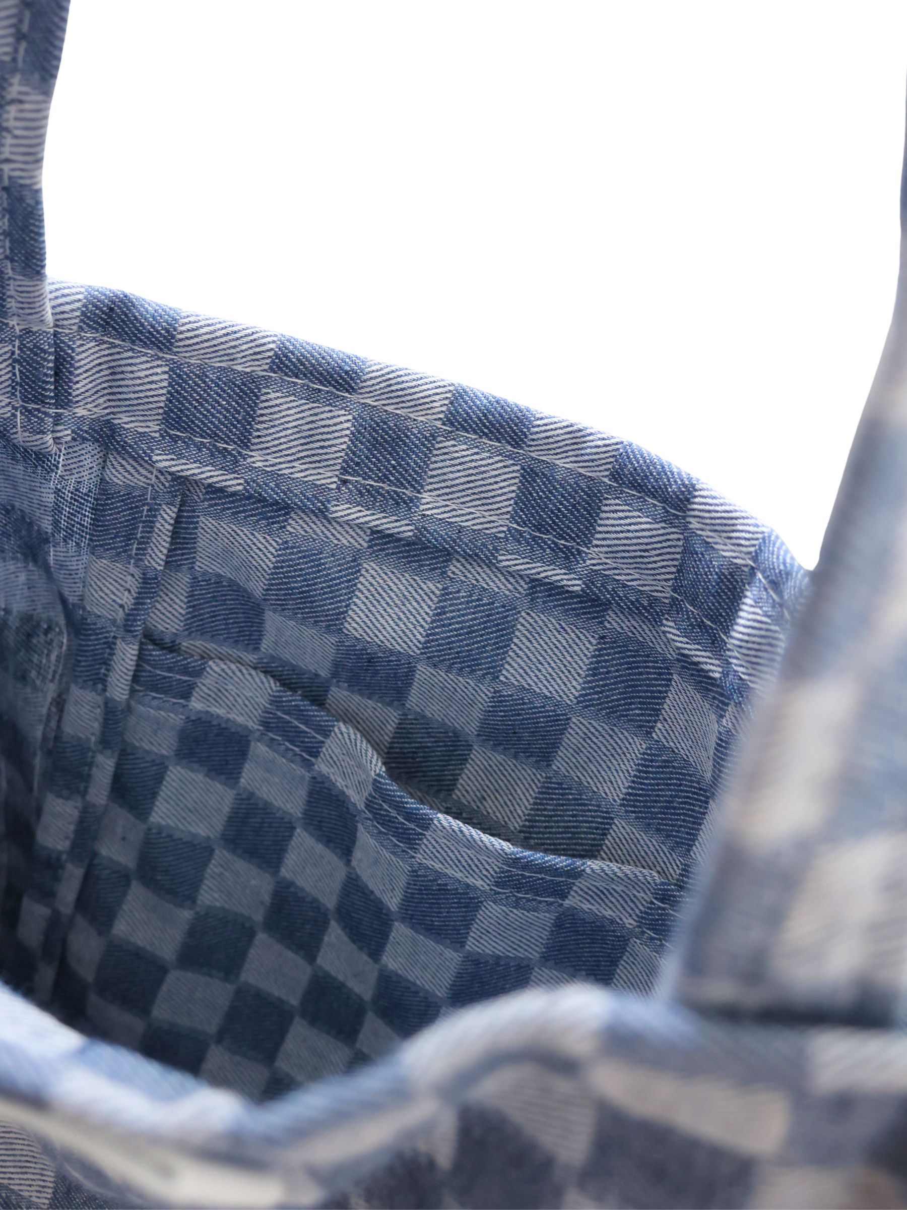 DENIM CHECK TOTE | BLUE - Image 4